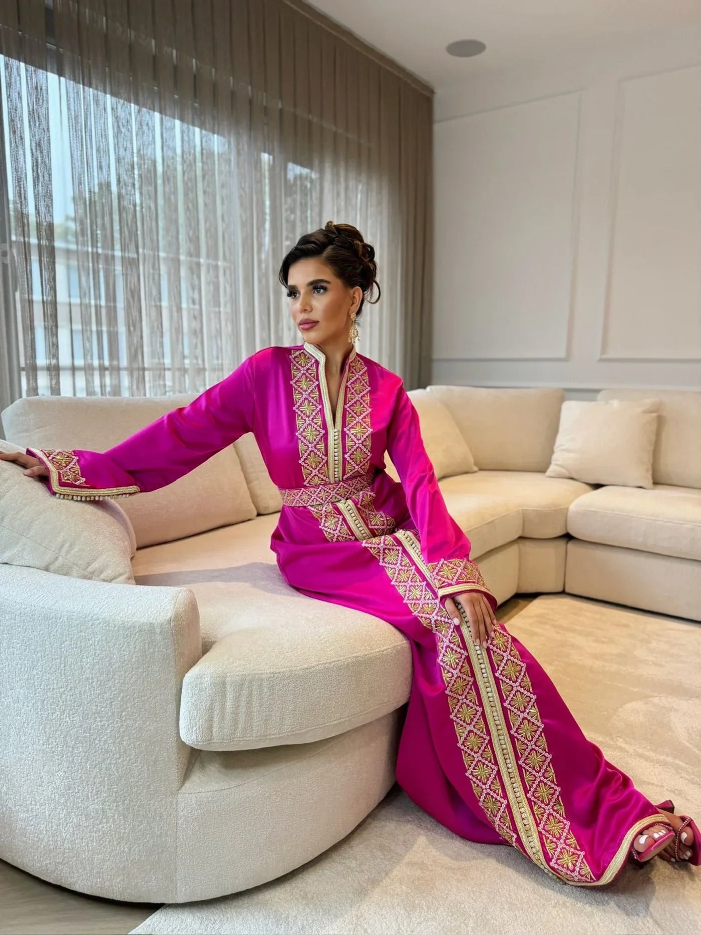 Caftan Dounia — Robe Caftan Marocaine Faite à la Main